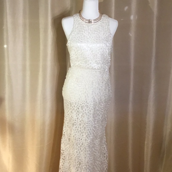 🆕NWT Daisy White Crochet/Macrame Long Maxi Formal Side Cut Out Dress, Jr. L - Picture 1 of 8